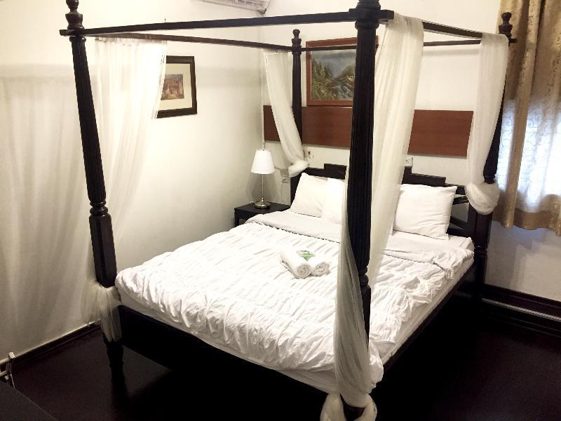 Sea Side Hotel Tel Awiw Zewnętrze zdjęcie